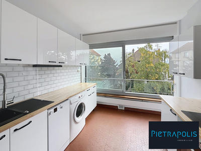 Appartement - 84 m² - 3 pièces