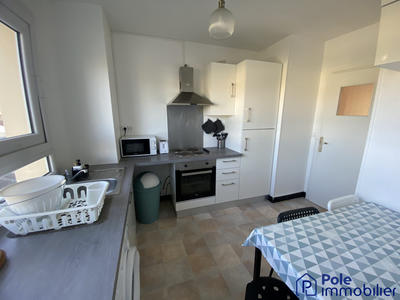 Appartement - 84 m² - 5 pièces