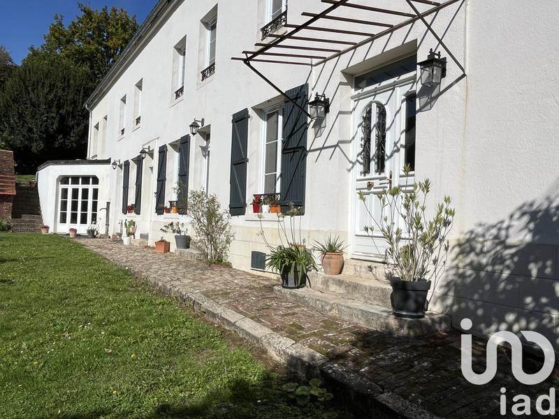 Maison - 252 m² - 7 pièces