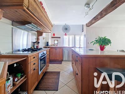 Maison - 94 m² - 5 pièces