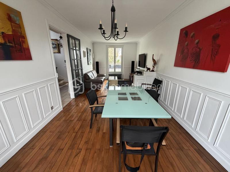 Maison - 156 m² - 6 pièces