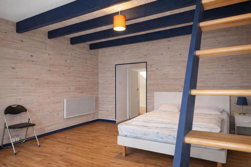 Maison - 160 m² - 9 pièces