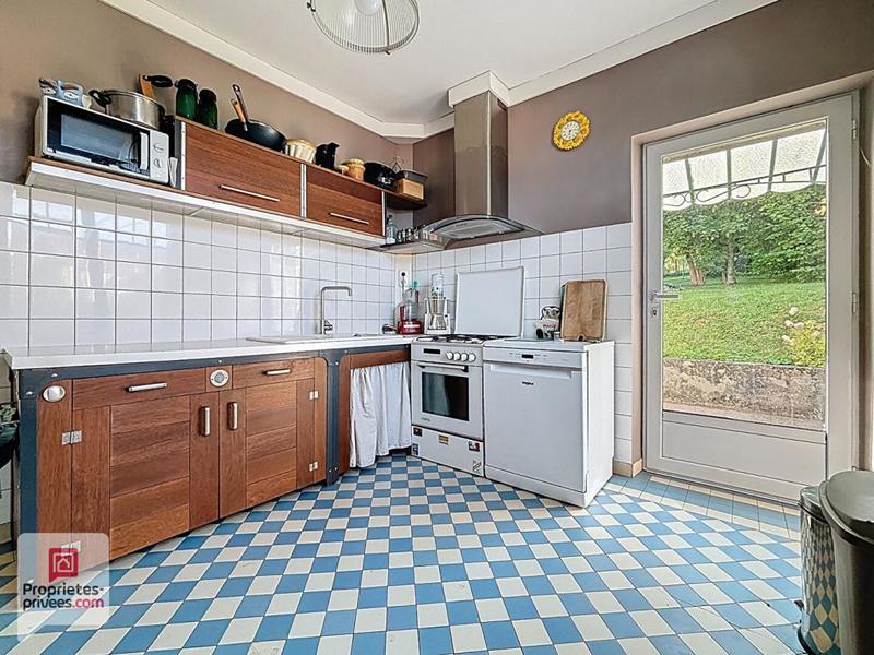 Maison - 167 m² - 7 pièces