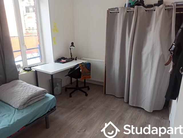 Chambre - 11 m² - 1 pièce