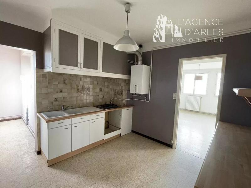 Appartement - 80 m² - 4 pièces