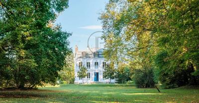 Villa - 360 m² - 12 pièces