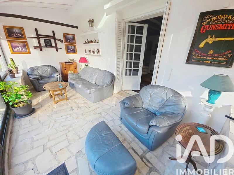 Maison - 290 m² - 8 pièces