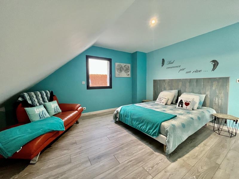 Maison - 363 m² - 9 pièces