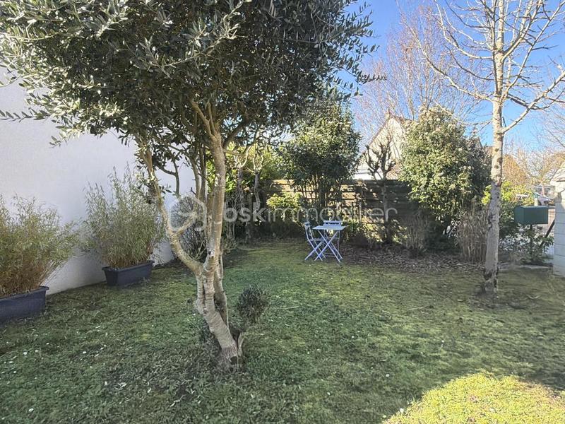 Maison traditionnelle - 105 m² - 5 pièces