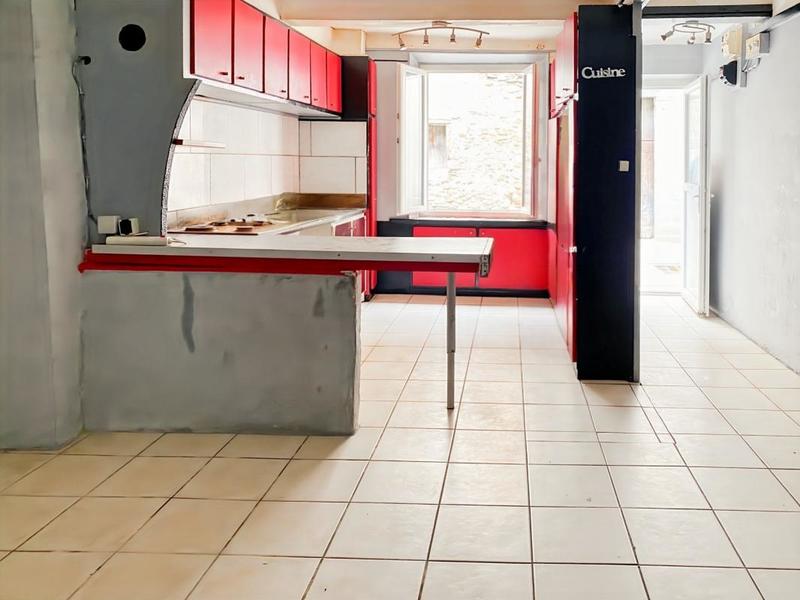 Maison de village - 100 m² - 4 pièces