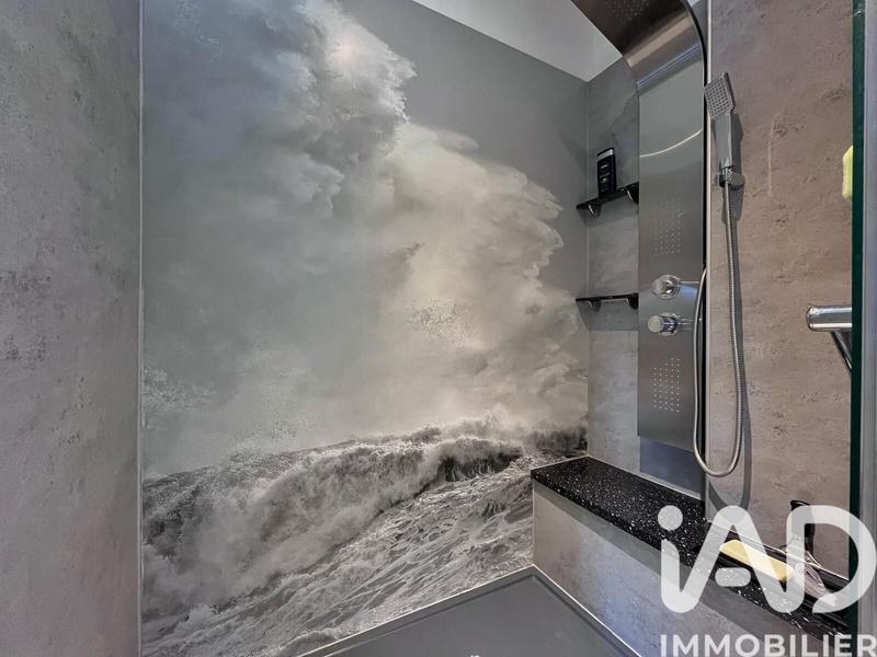 Appartement - 77 m² - 4 pièces