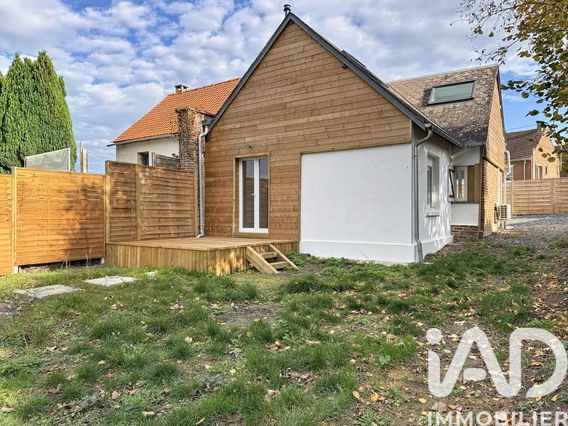 Maison - 90 m² - 4 pièces