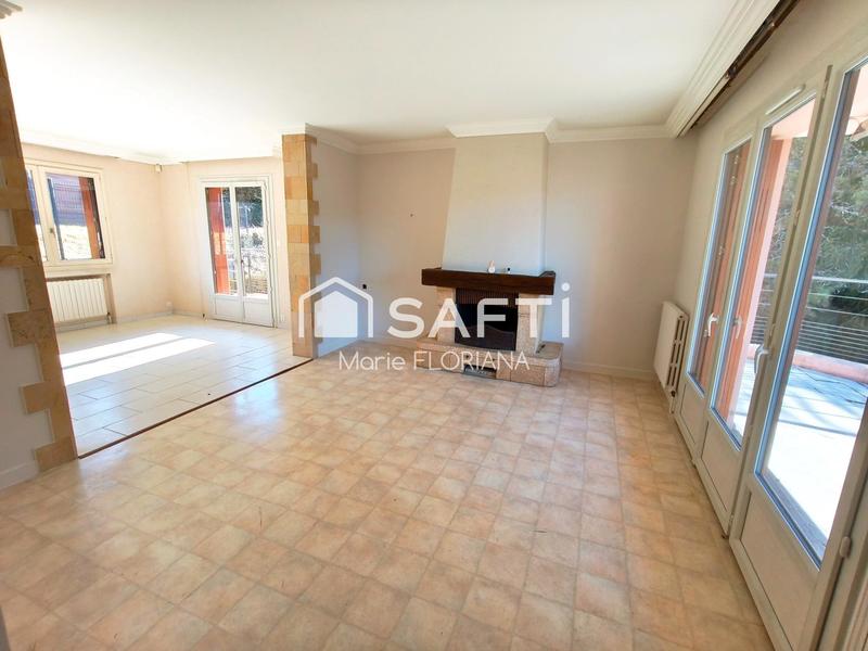 Maison - 179 m² - 6 pièces