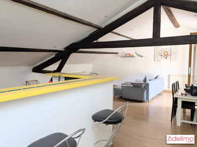 Appartement - 100 m² - 4 pièces