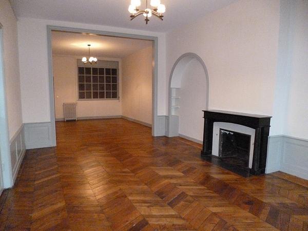 Appartement - 155 m² - 6 pièces