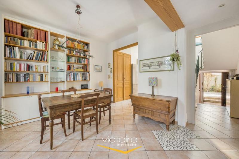 Maison - 154 m² - 7 pièces