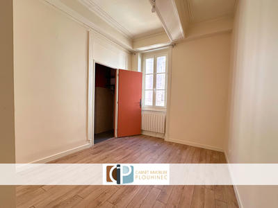 Appartement - 67 m² - 2 pièces