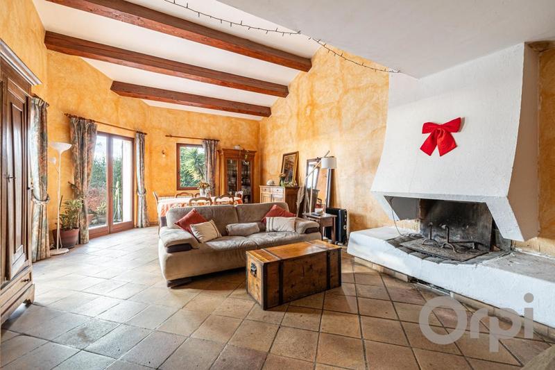 Villa - 124 m² - 6 pièces