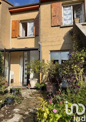 Maison - 107 m² - 5 pièces