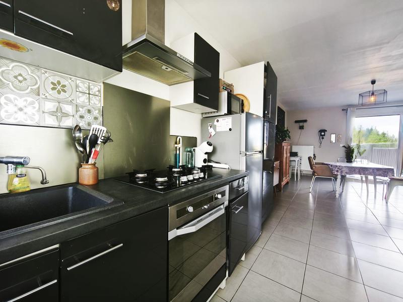 Maison - 80 m² - 4 pièces