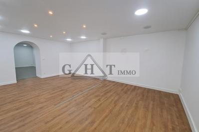 Local commercial - 51 m²