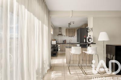 Appartement - 81 m² - 4 pièces