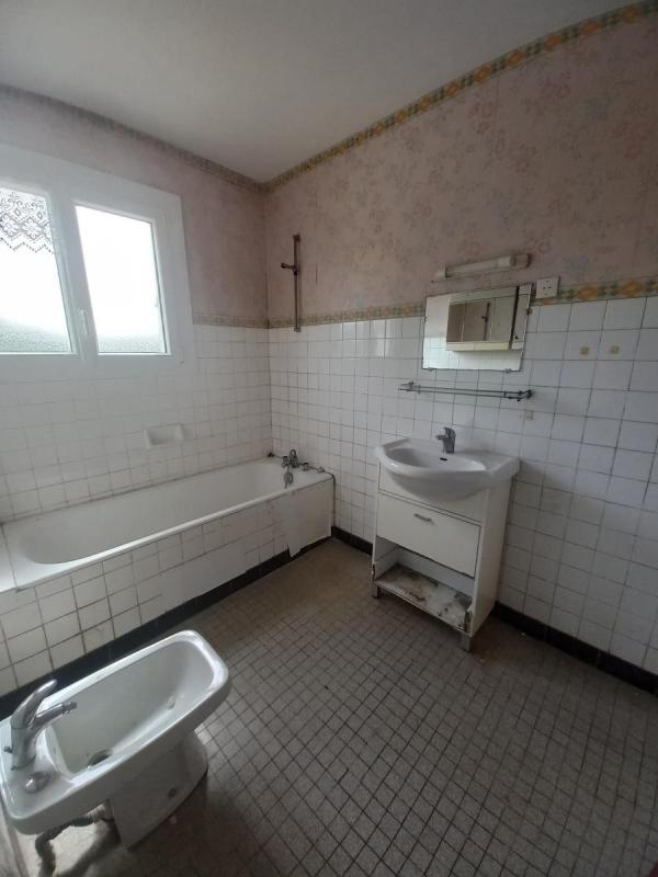 Maison - 144 m² - 5 pièces