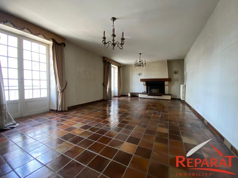 Maison - 174 m² - 6 pièces