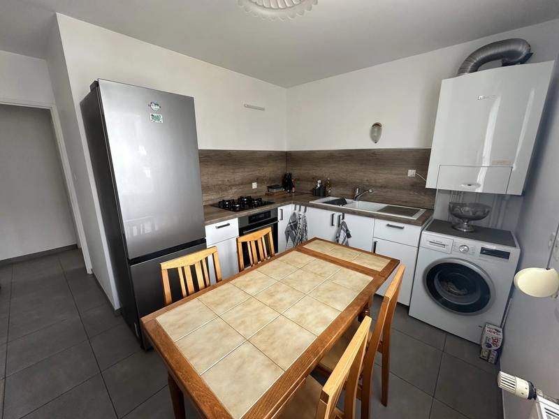 Appartement - 82 m² - 4 pièces