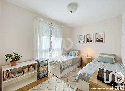 Appartement - 92 m² - 5 pièces