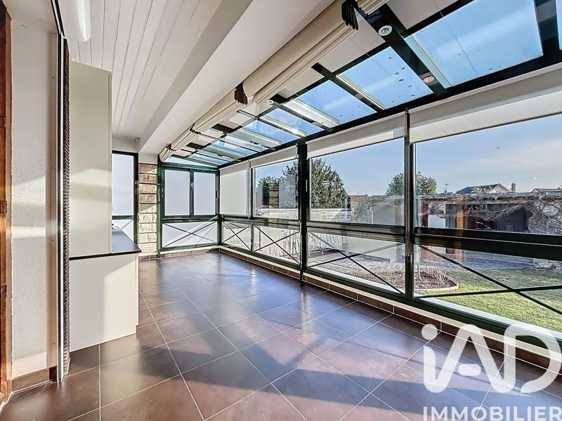 Maison - 189 m² - 8 pièces