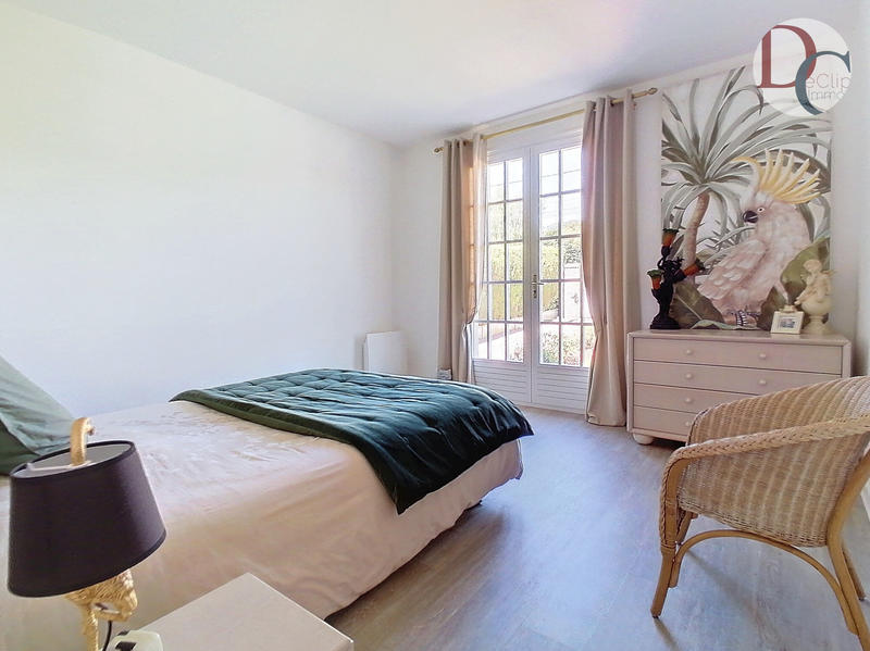 Maison - 170 m² - 7 pièces