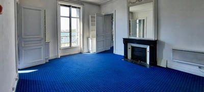 Appartement - 178 m² - 6 pièces