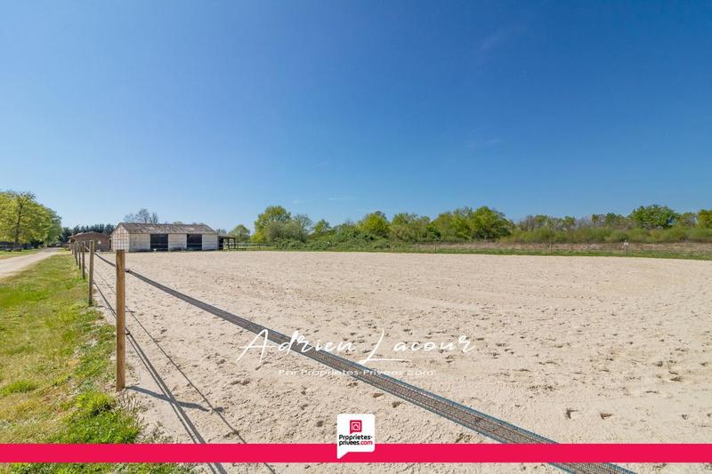 Maison - 165 m² - 8 pièces