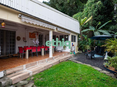 Maison - 133 m² - 4 pièces