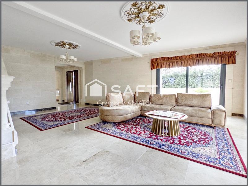 Maison - 101 m² - 6 pièces