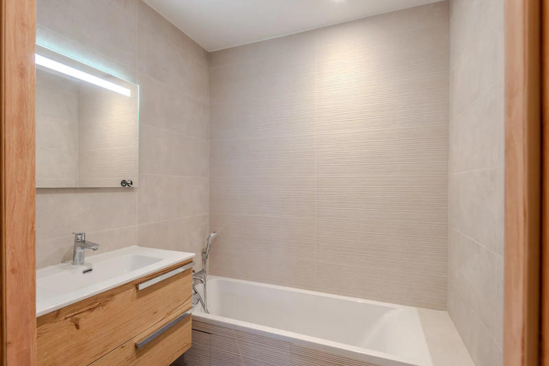 Appartement - 101 m² - 4 pièces