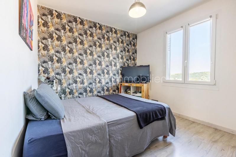 Maison traditionnelle - 150 m² - 7 pièces