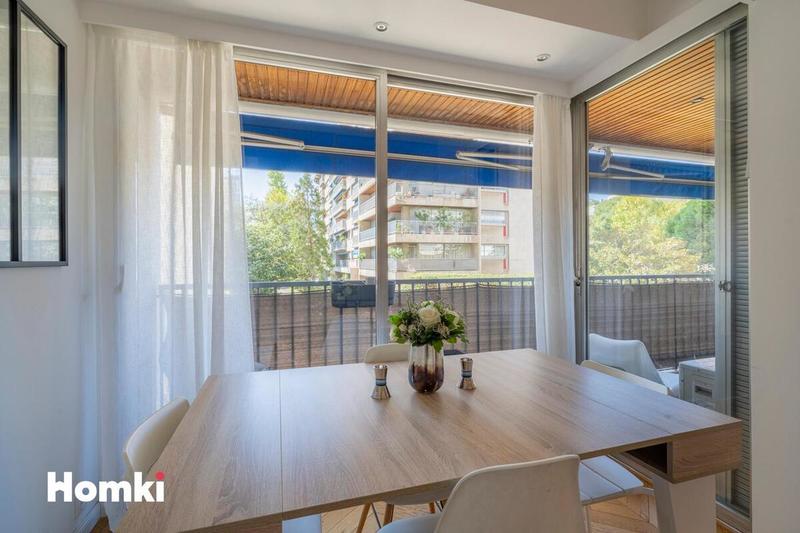 Appartement - 81 m² - 3 pièces