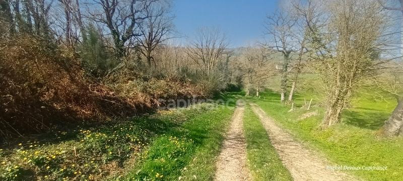 Terrain de loisirs - 18 756 m²