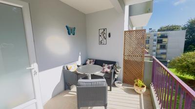 Appartement - 80 m² - 4 pièces