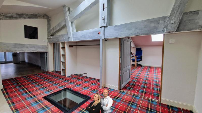 Maison - 332 m² - 10 pièces