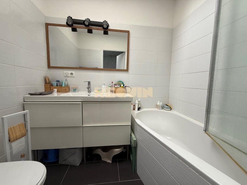 Maison - 102 m² - 6 pièces