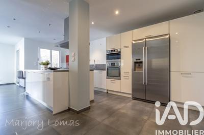 Maison de village - 131 m² - 5 pièces