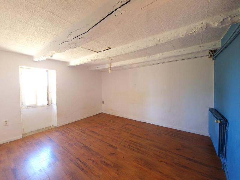 Maison en pierre - 122 m² - 7 pièces