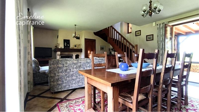 Maison - 130 m² - 4 pièces