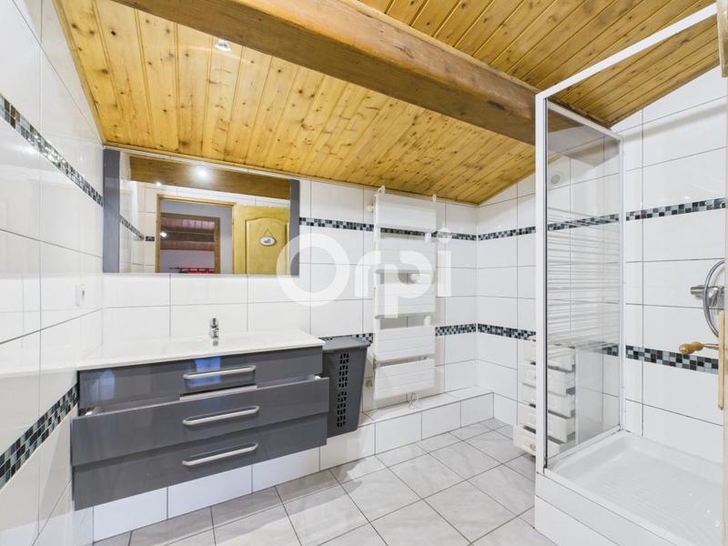 Maison - 336 m² - 11 pièces