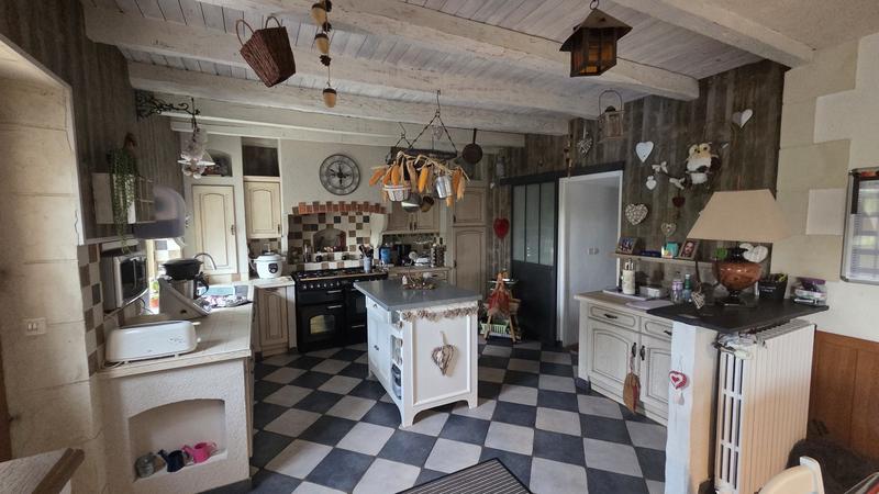 Maison ancienne - 187 m² - 7 pièces