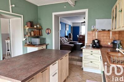 Maison - 152 m² - 6 pièces