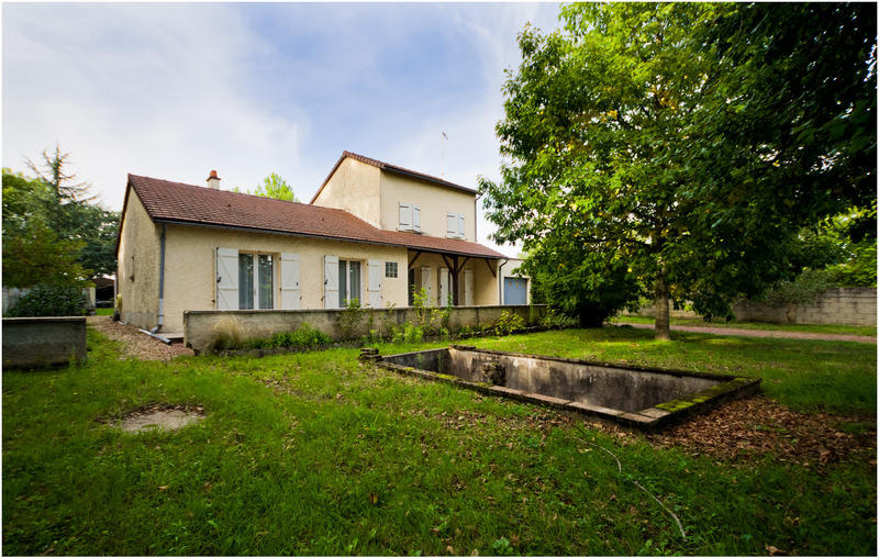 Maison - 170 m² - 5 pièces